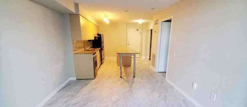 19 Singer Court #515 - Photo 5 of 6