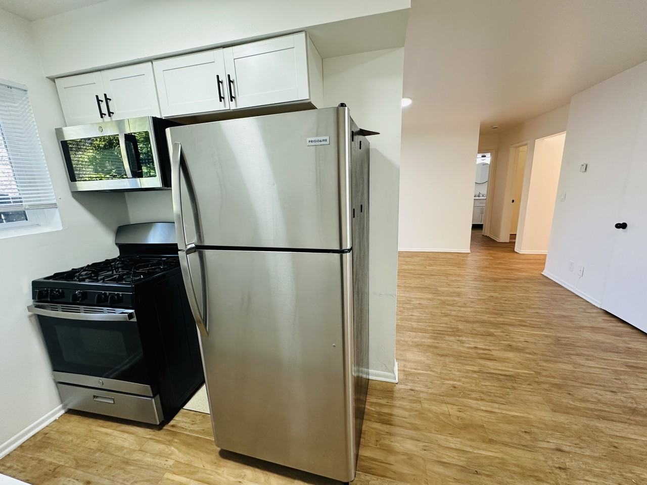 201 Ladera St #03 - Photo 3 of 10