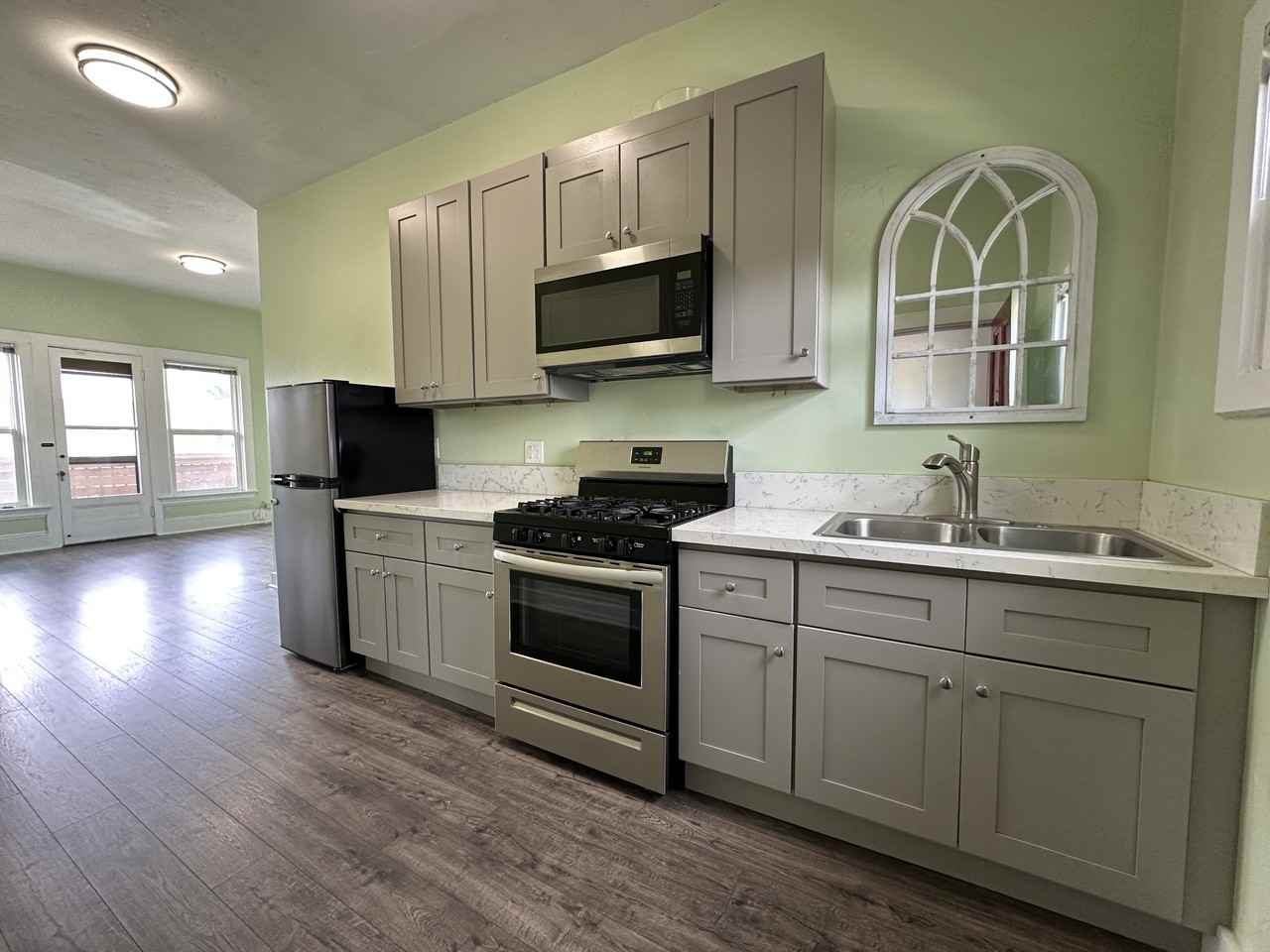 528 West Pedregosa Street #4