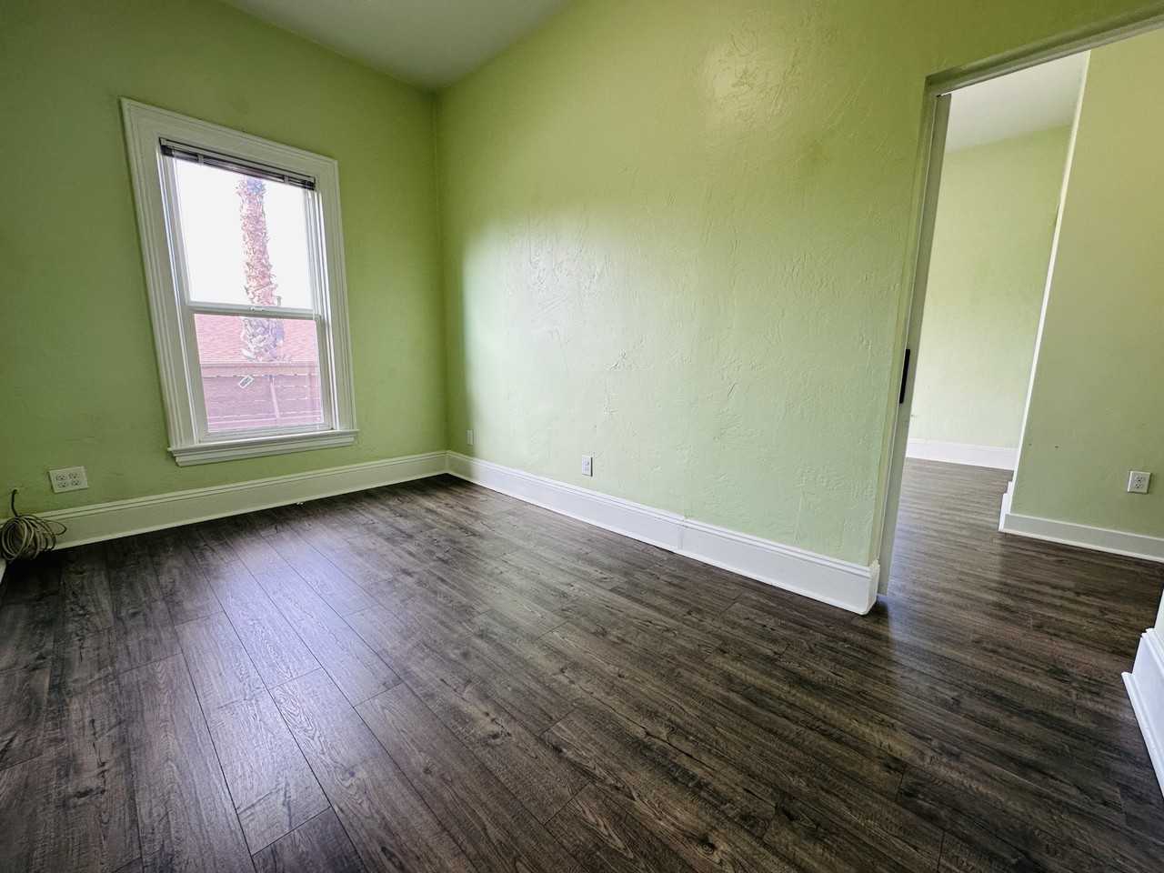 528 West Pedregosa Street #4 - Photo 4 of 10