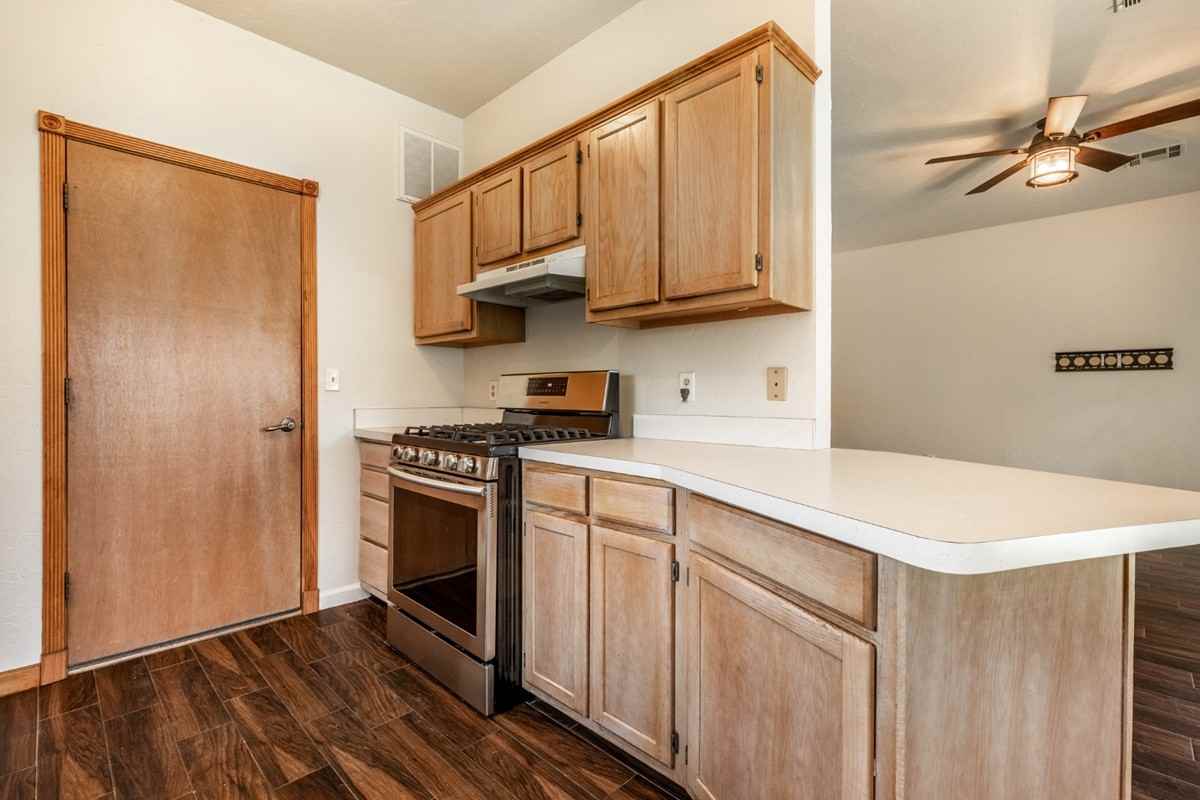 1119 Polk St #1 - Photo 7 of 19