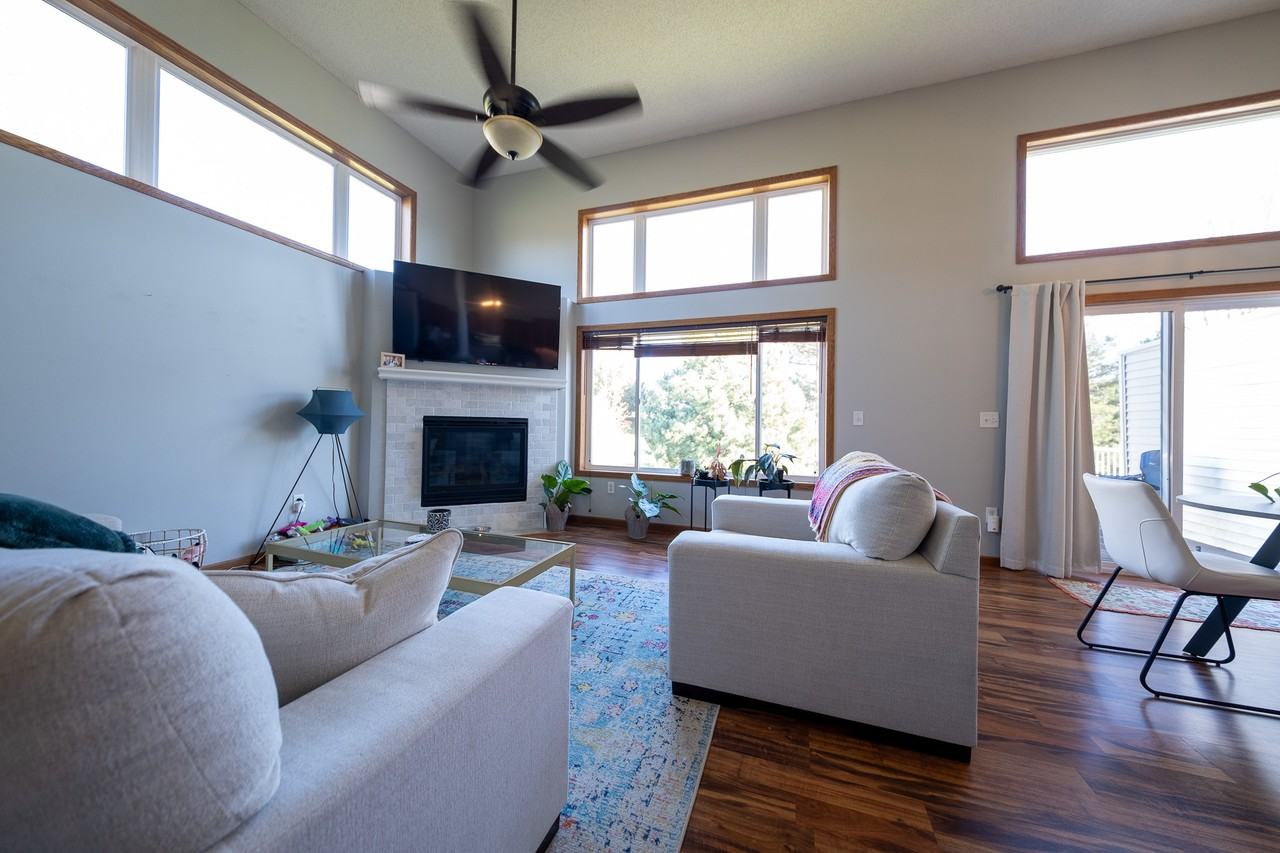 18904 Inca Ave #1 - Photo 6 of 33