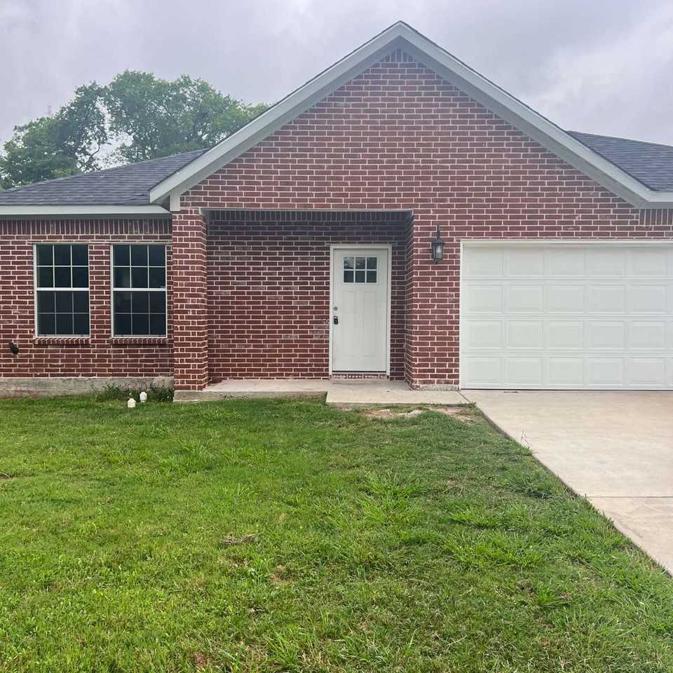 3304 Langford Street #1