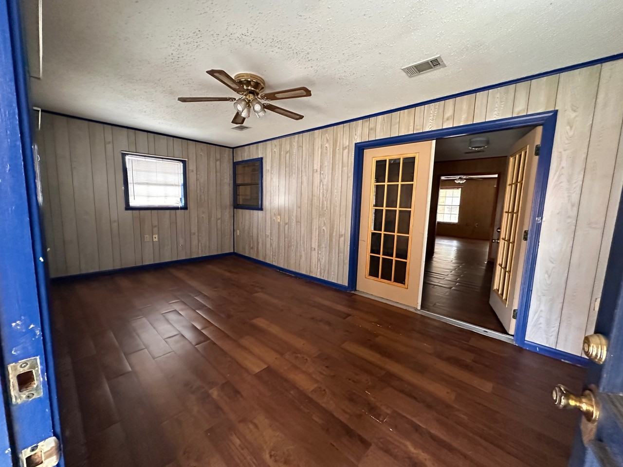 1210 Port Arthur Terrace #1 - Photo 4 of 33