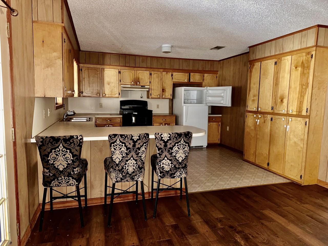 1210 Port Arthur Terrace #1 - Photo 7 of 33