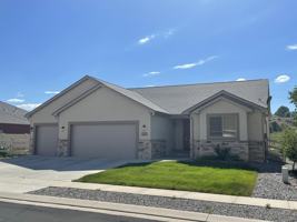 featured image of 513 Alta Lakes Avenue #30-30