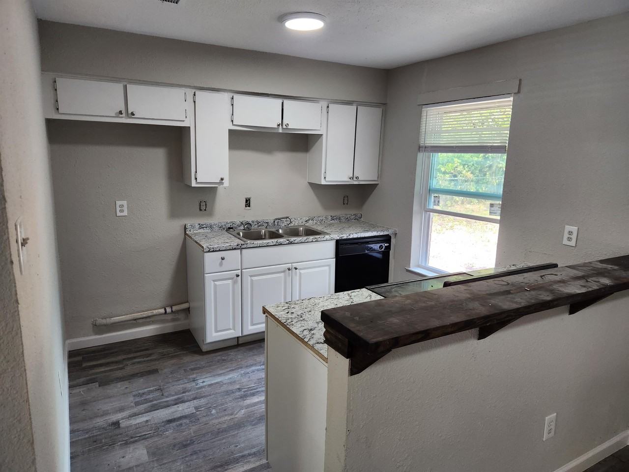 1104 Cottonwood Valley Road #1 - Photo 3 of 9