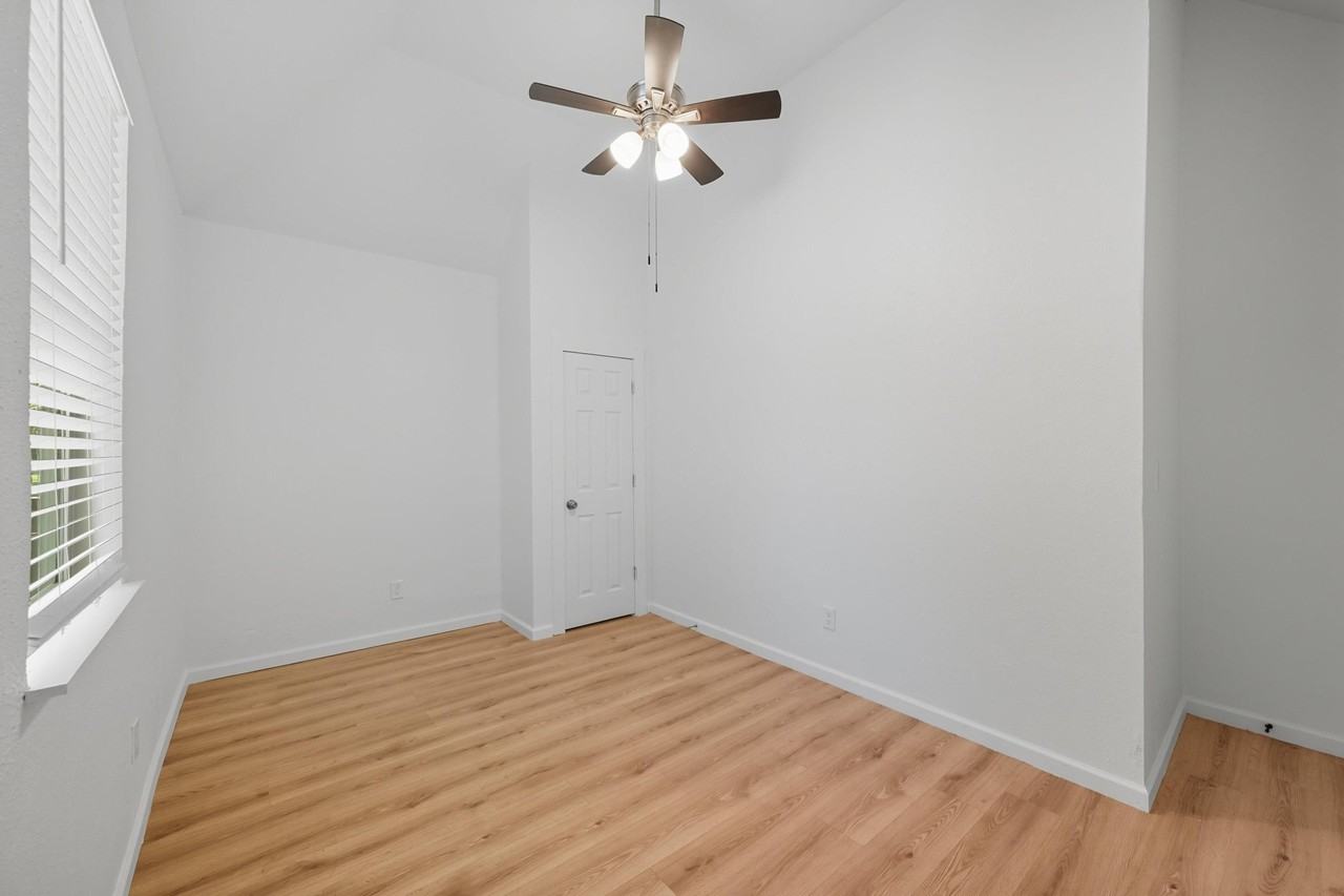 728 S Elm St #1 - Photo 5 of 20