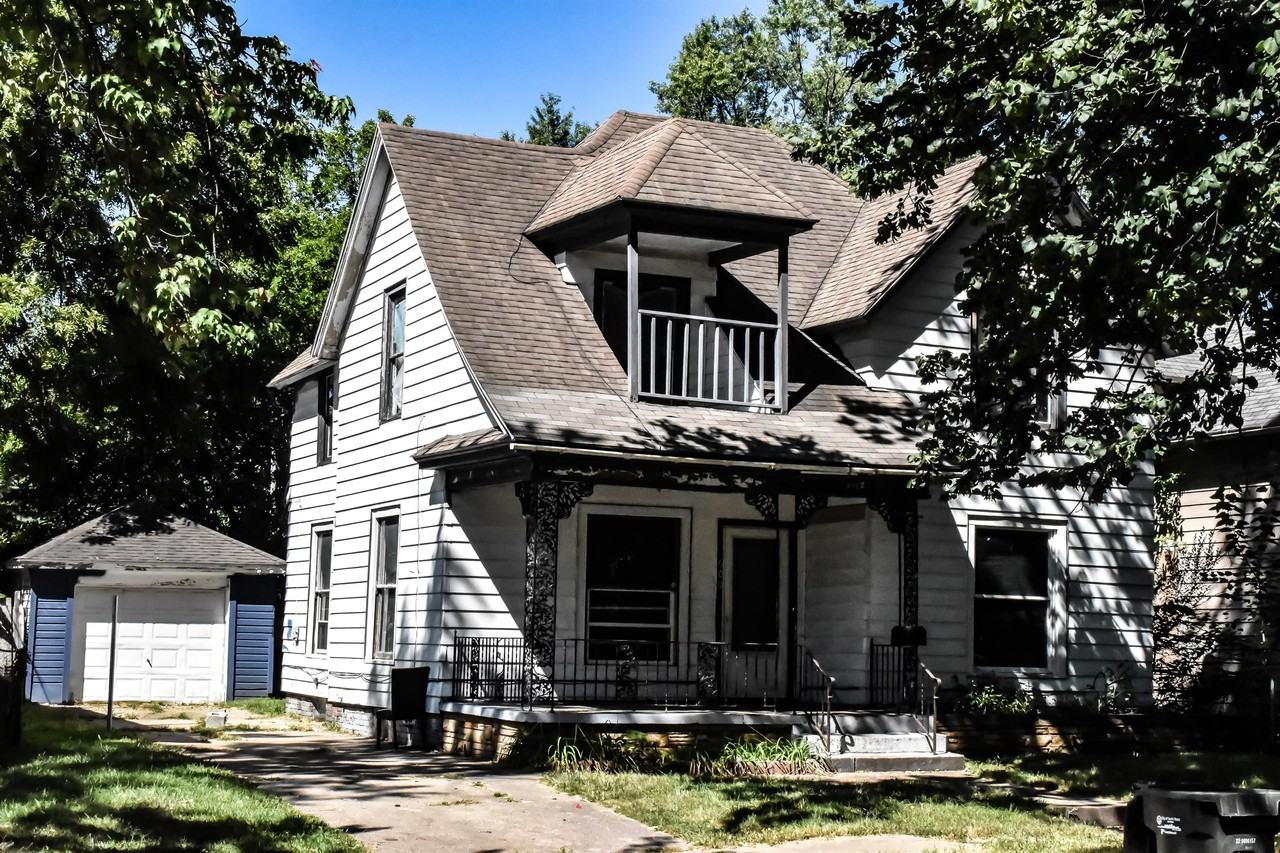 609 N Scott St #1 - Photo 2 of 2