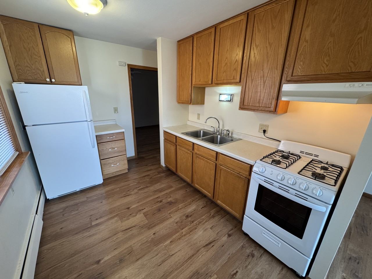 1634 Eustis Street #08 - Photo 2 of 11