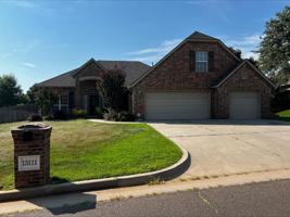 featured image of 13111 Red Oak Drive #1