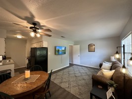 featured image of 3801 Elizabeth Street #3