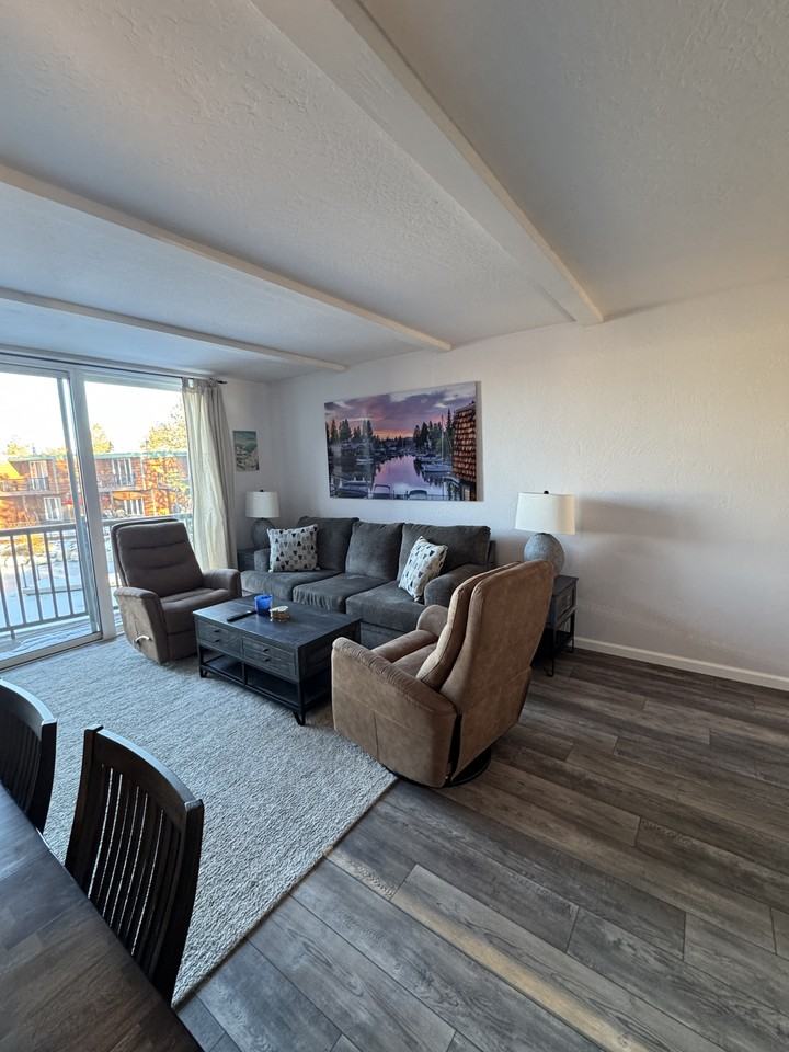 2071 Venice Drive #296 - Photo 3 of 28