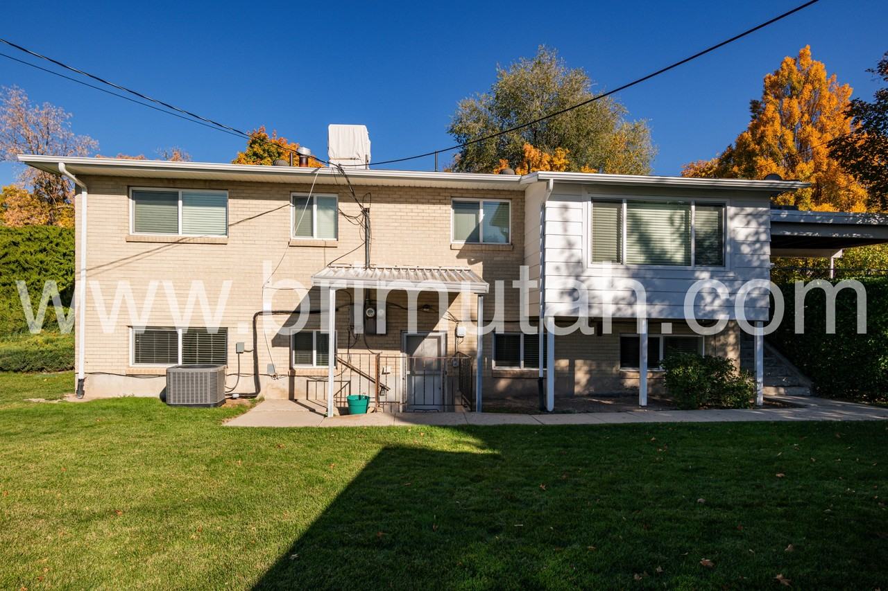 3660 Wild Rose Lane #2