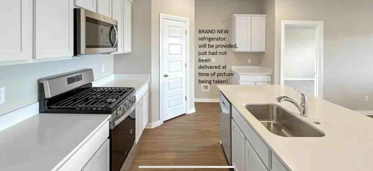 12509 NW 140th Terrace #1 - Photo 4 of 31