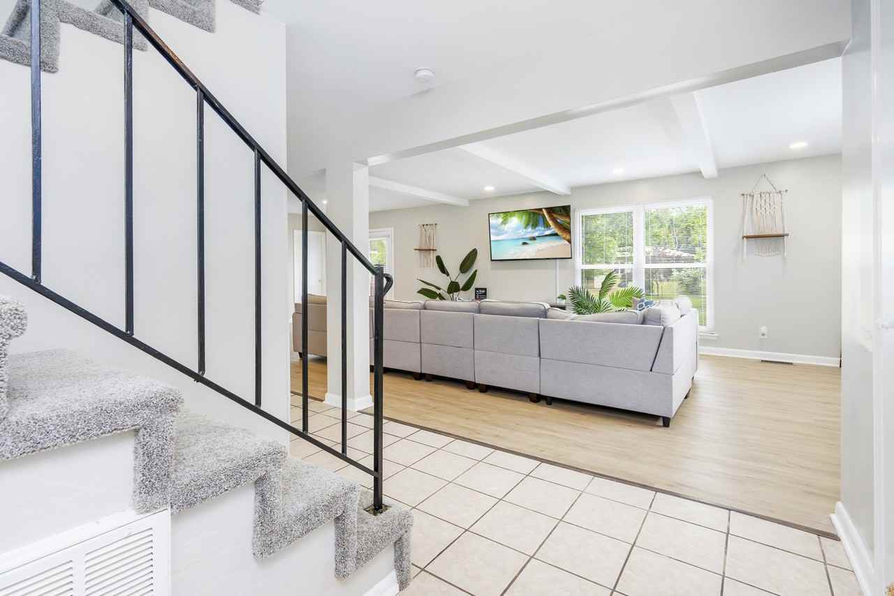 202 High Rd #1 - Photo 3 of 21