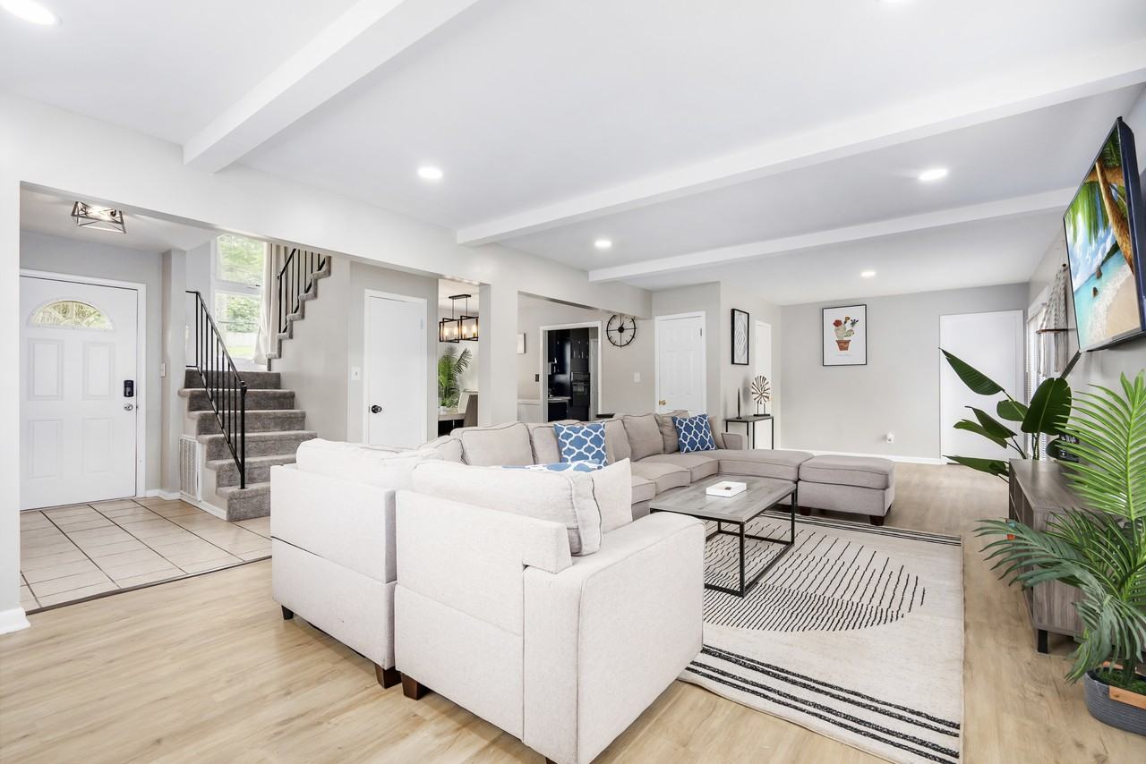 202 High Rd #1 - Photo 7 of 21