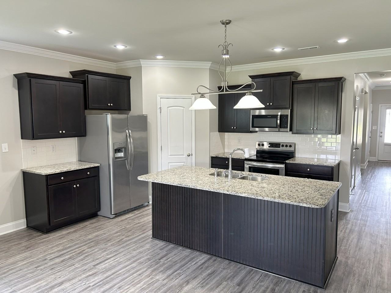 121 Balboa Rd #1 - Photo 4 of 16