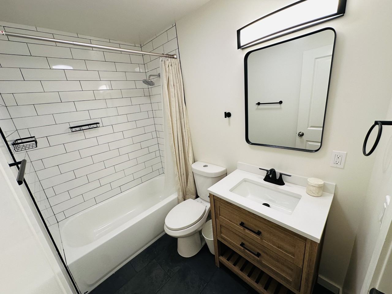 3963 3963 Via Lucero - 7 #7 - Photo 6 of 6