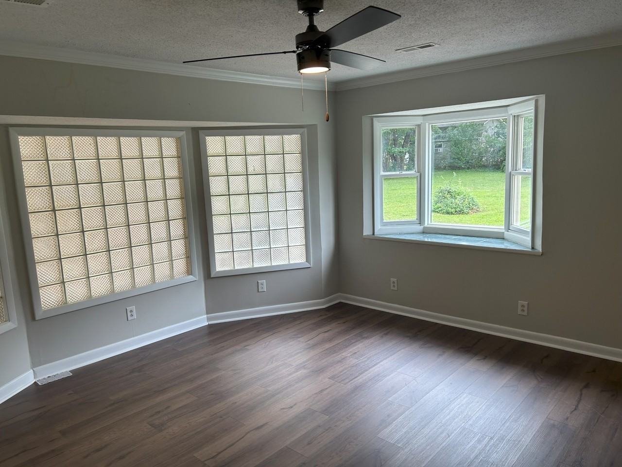 2109 Villaret Dr Sw #1 - Photo 4 of 35