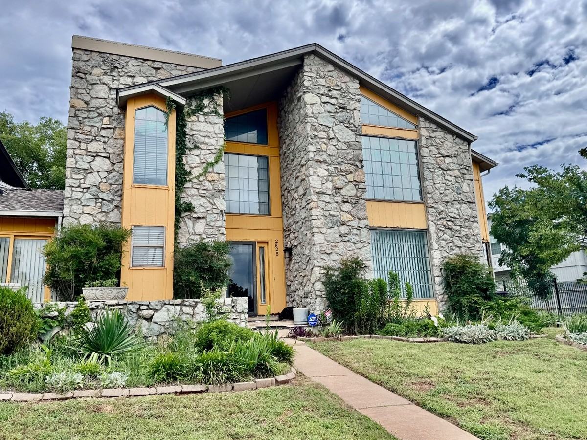 2825 Tealwood Drive #1 - Photo 2 of 30