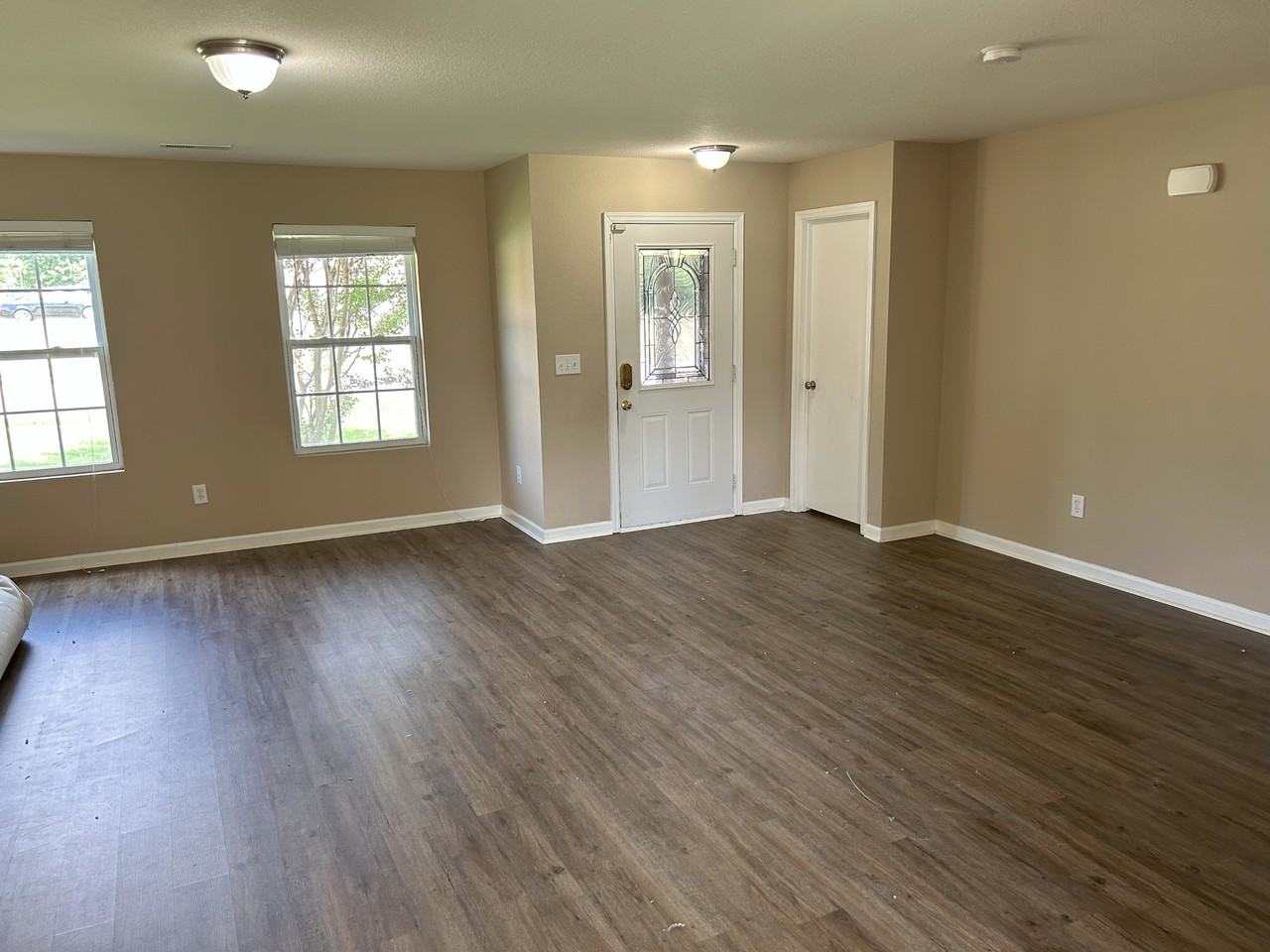 230 Laramie Cir Nw #1 - Photo 2 of 15