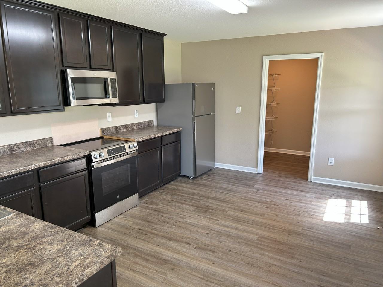 230 Laramie Cir Nw #1 - Photo 4 of 15