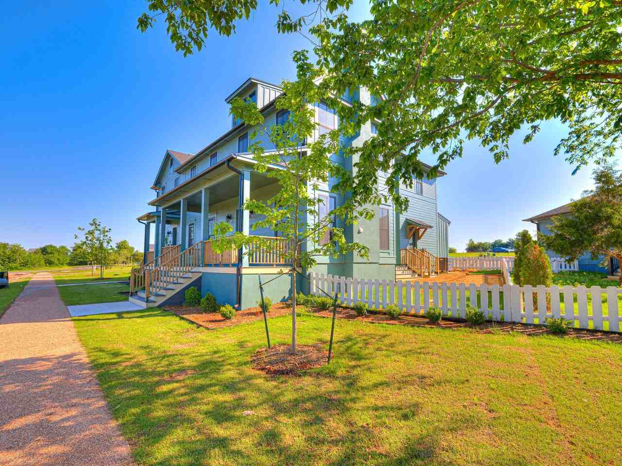 29612 Memory Ln #1 - Photo 3 of 50