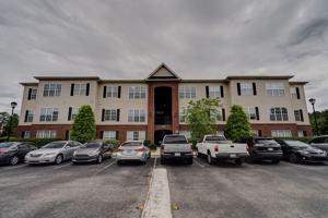 featured image of 2820 Bloomfiel Lane #1