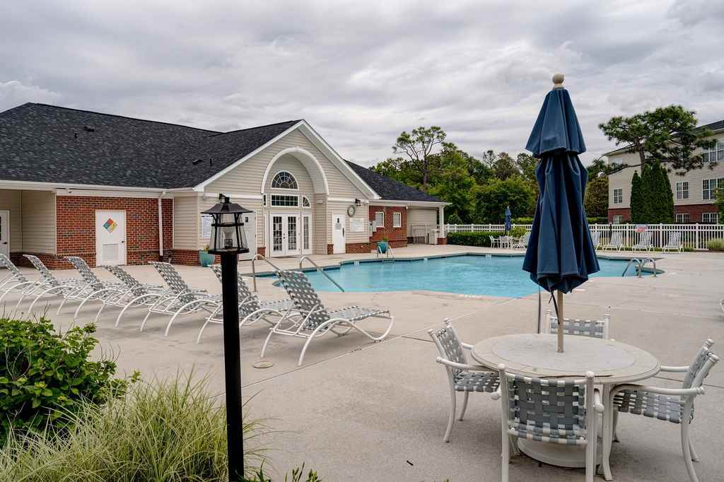 2820 Bloomfiel Lane #1 - Photo 7 of 43