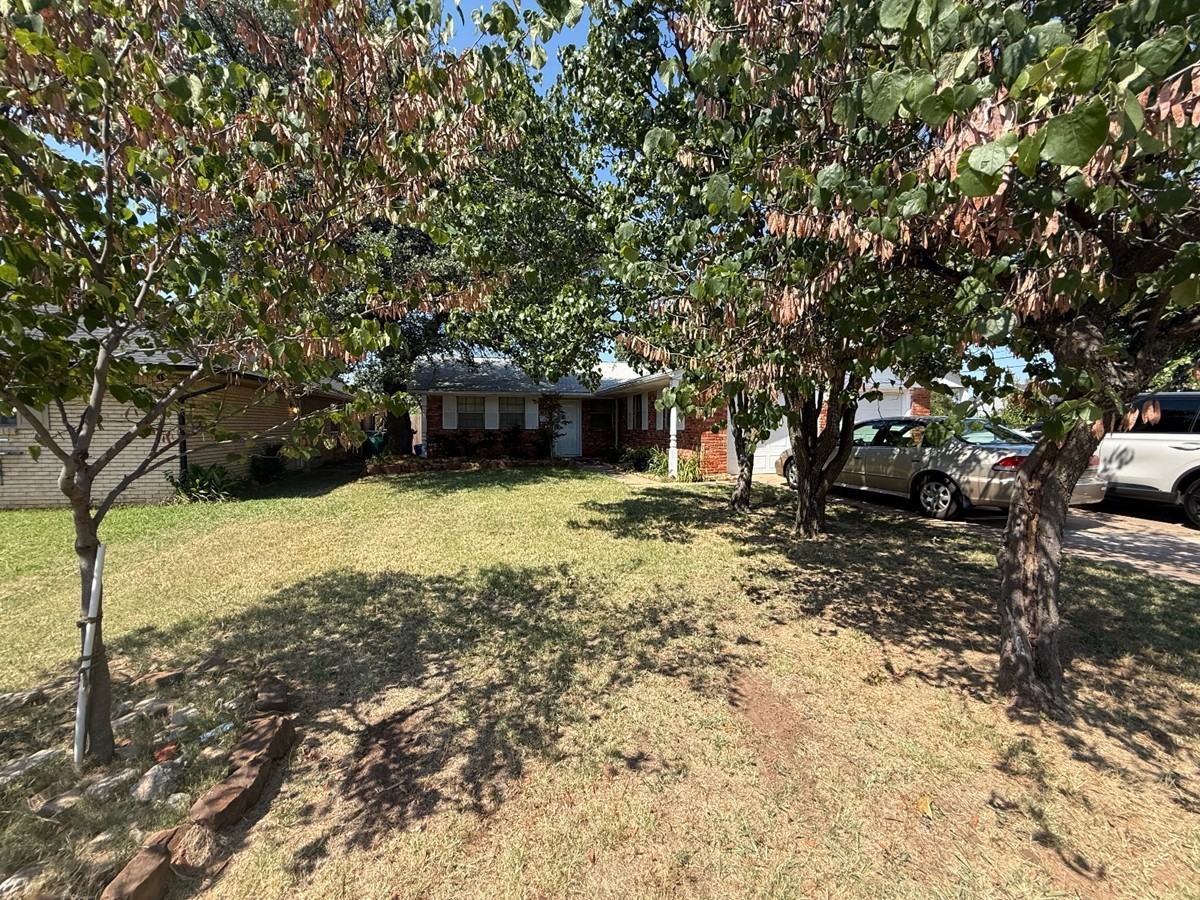 1101 Northwest 103rd Street #1 - Photo 2 of 26