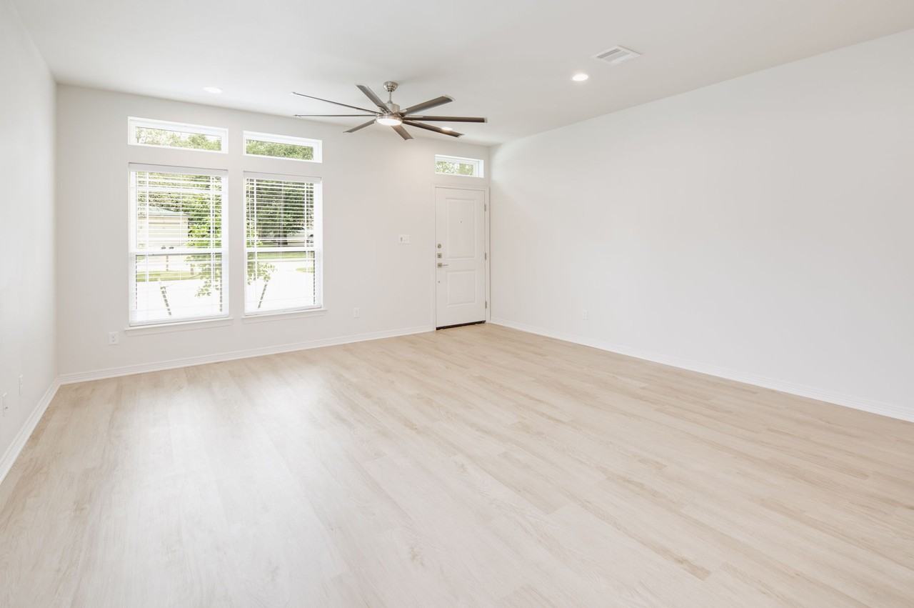 206 Luther Street #A - Photo 4 of 19