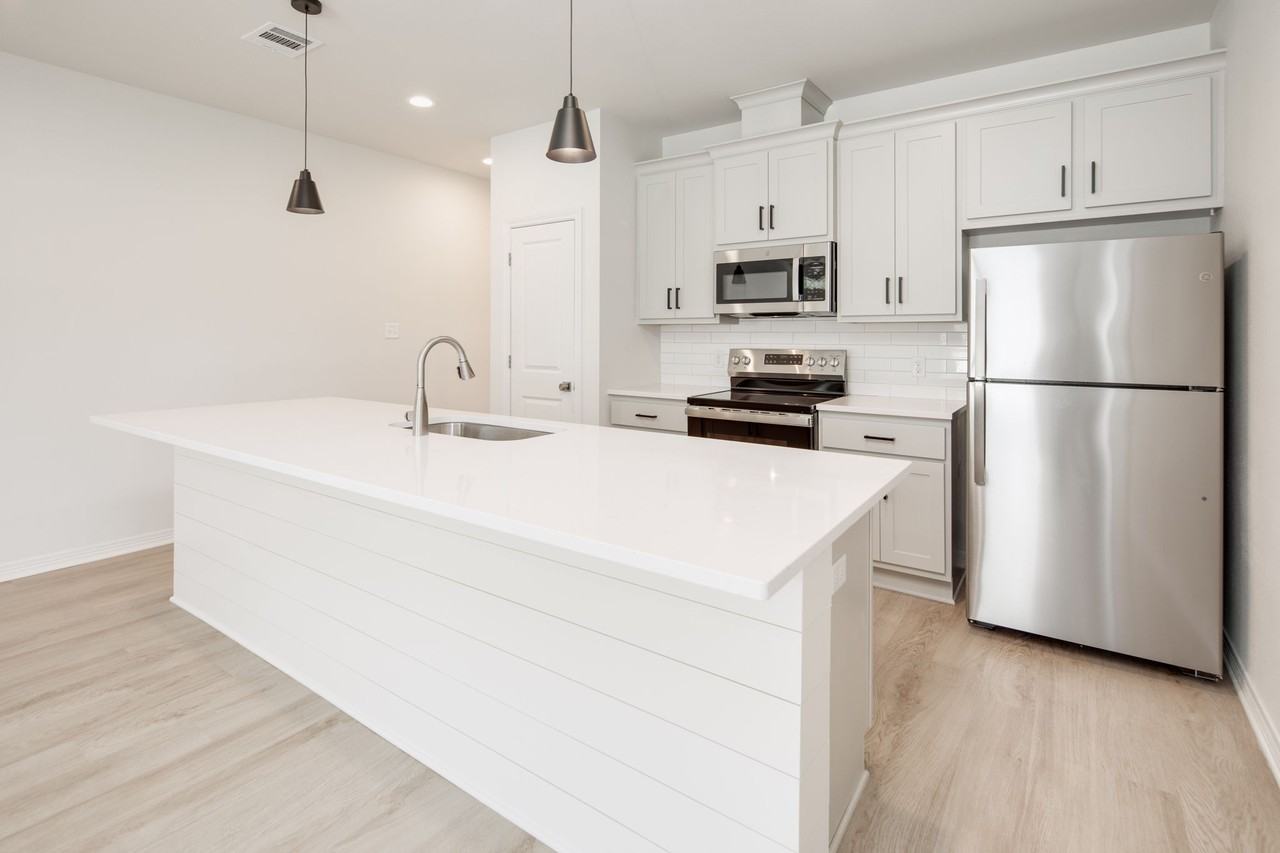 206 Luther Street #A - Photo 6 of 19