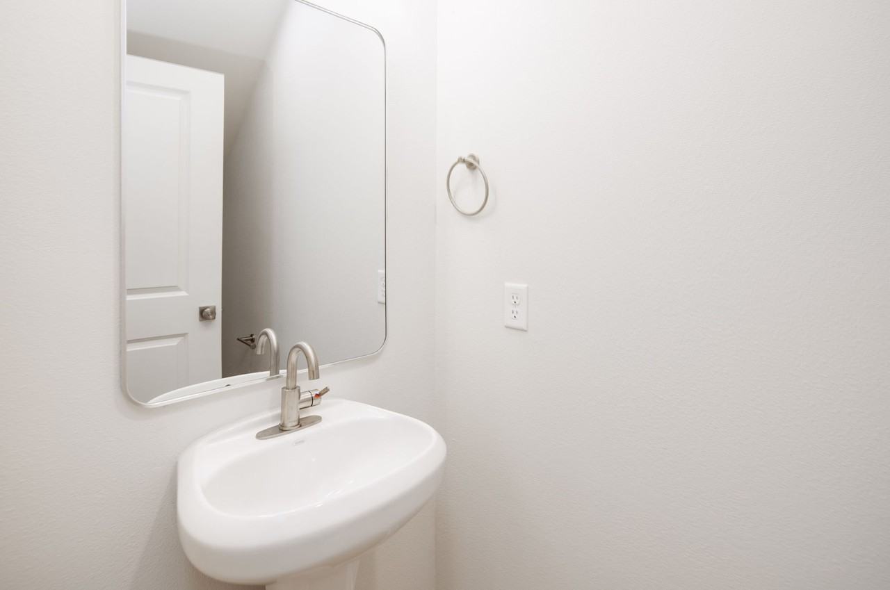 234 Richards Street #1 - Photo 7 of 26