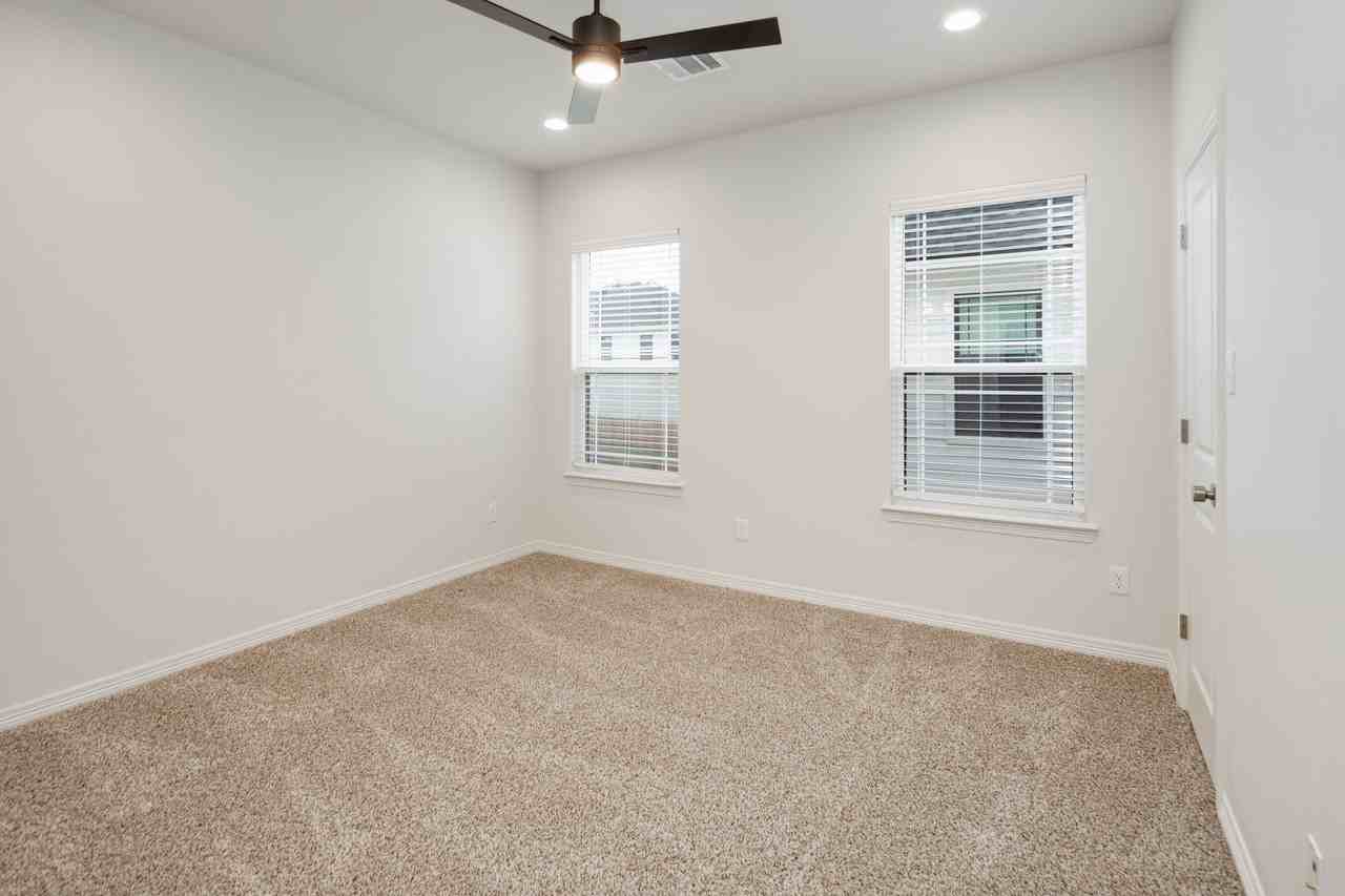 236 Richards Street #1 - Photo 4 of 26