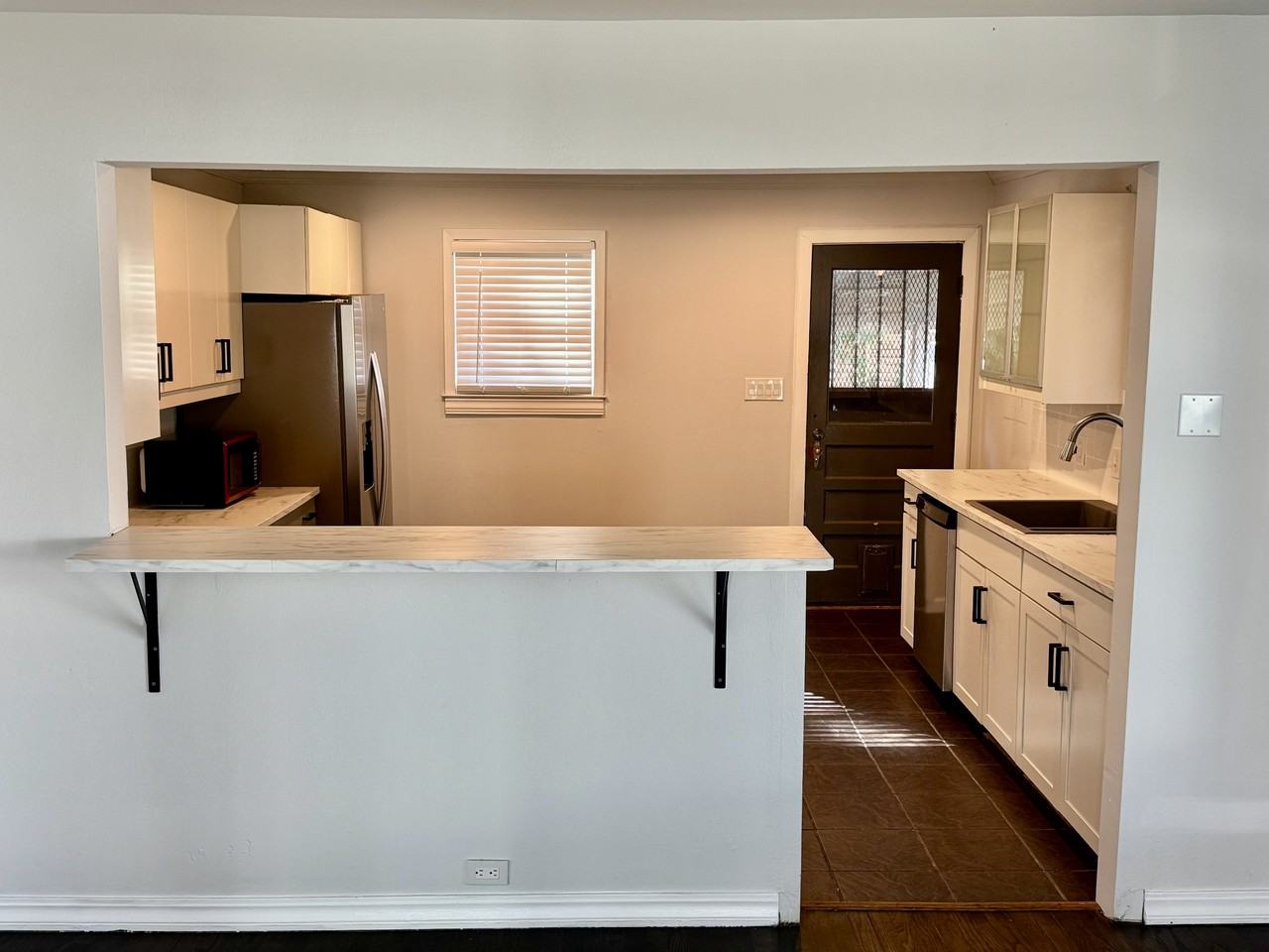 4518 Capitol Ave #1 - Photo 7 of 24