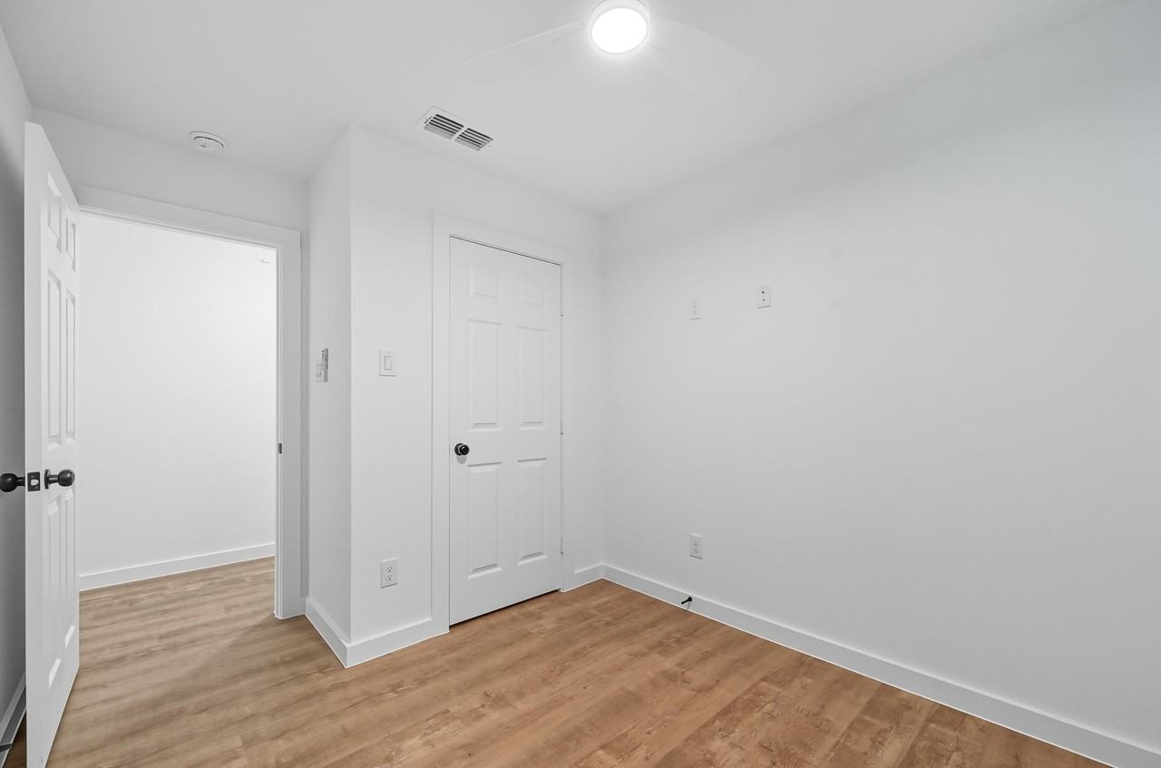 1315 1315 Oneal Street; Commerce TX 75428 - B #B - Photo 7 of 17