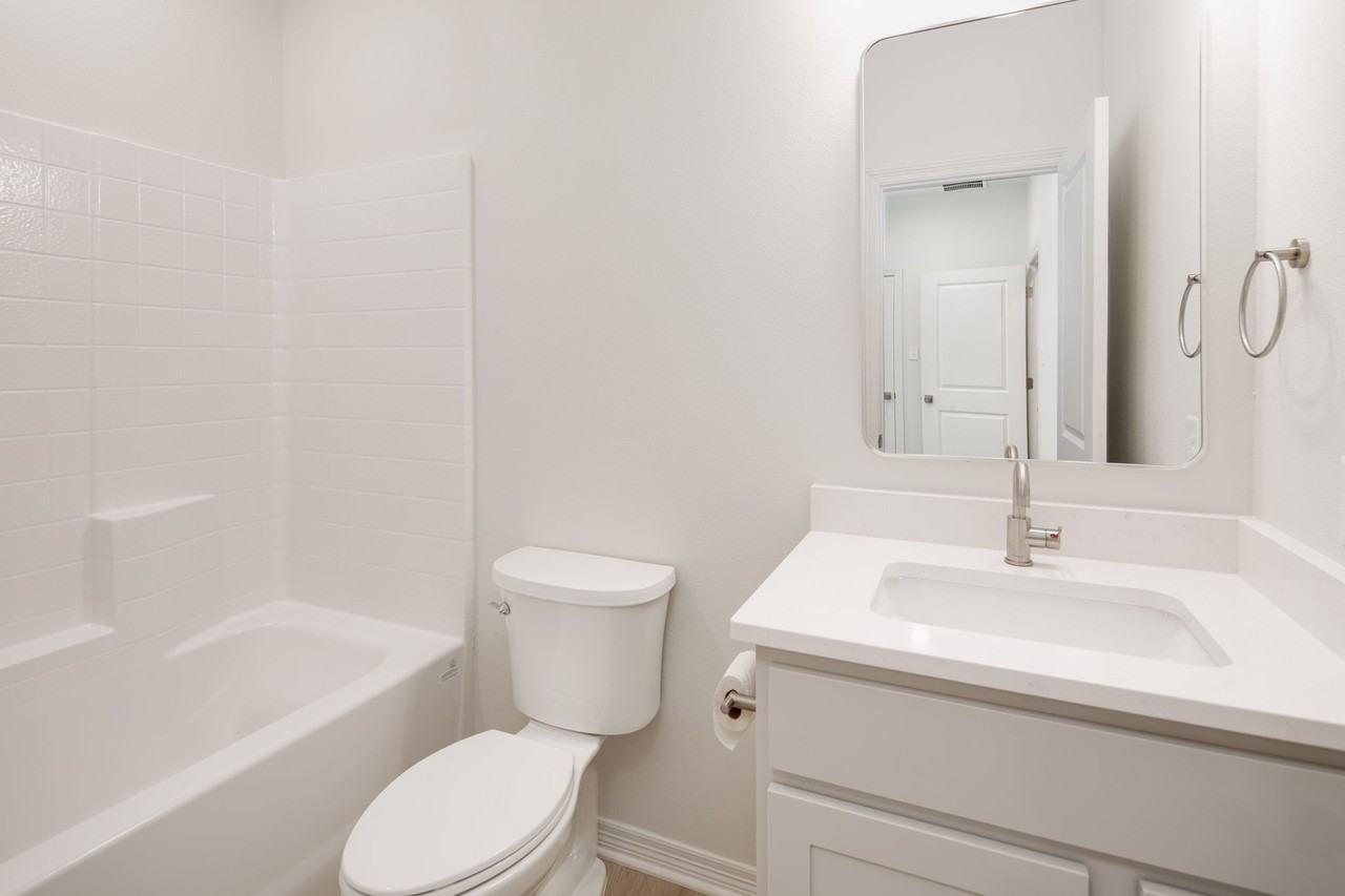 2106 Crest Street #1 - Photo 6 of 26