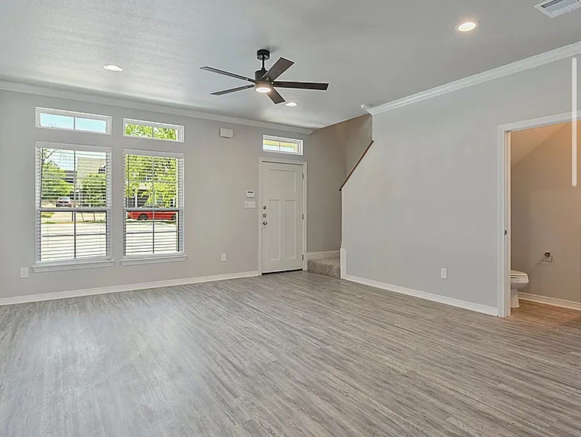 512 Cooner Street #B - Photo 4 of 13