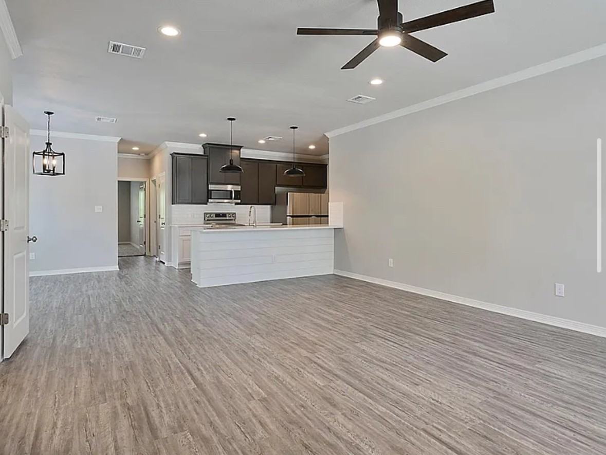 512 Cooner Street #B - Photo 5 of 13