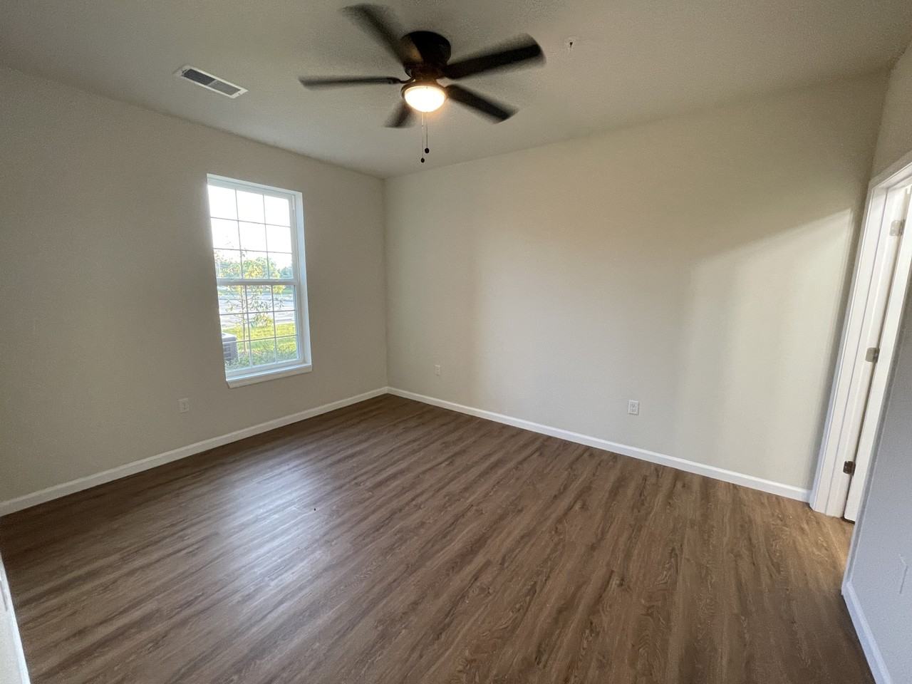 128 Harmony Meadows Ct #1 - Photo 5 of 10