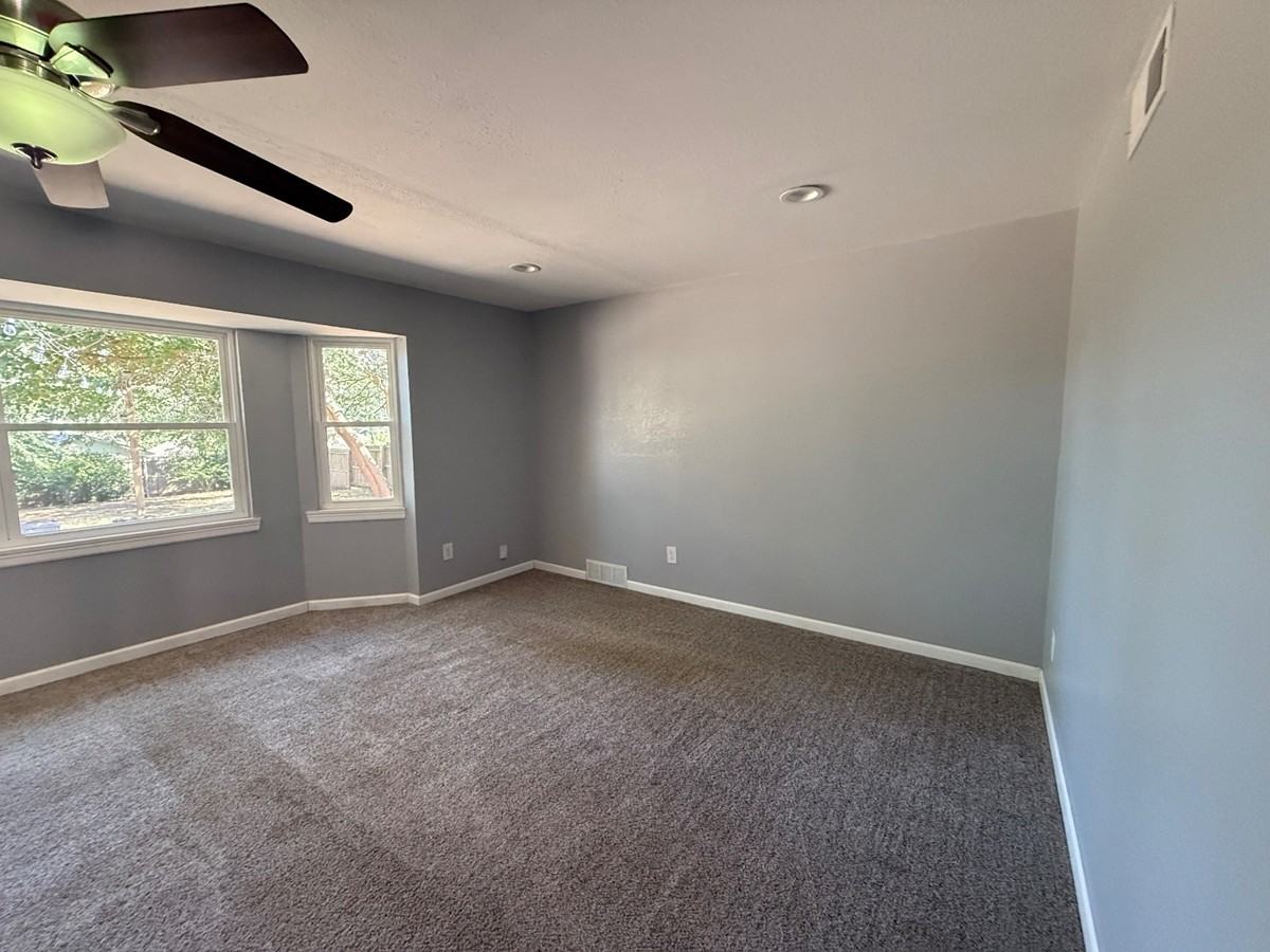 2625 Northwest 51st Street #1 - Photo 7 of 39