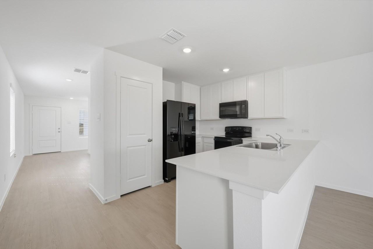 518 Sandhill Crane Ln #1 - Photo 5 of 21