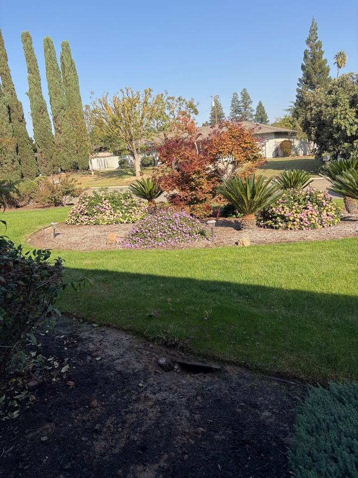 141 W Twain Ave #1 - Photo 3 of 31