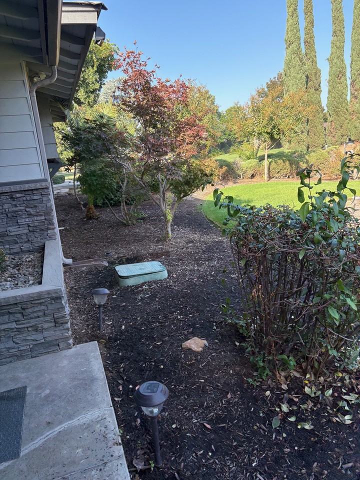 141 W Twain Ave #1 - Photo 5 of 31