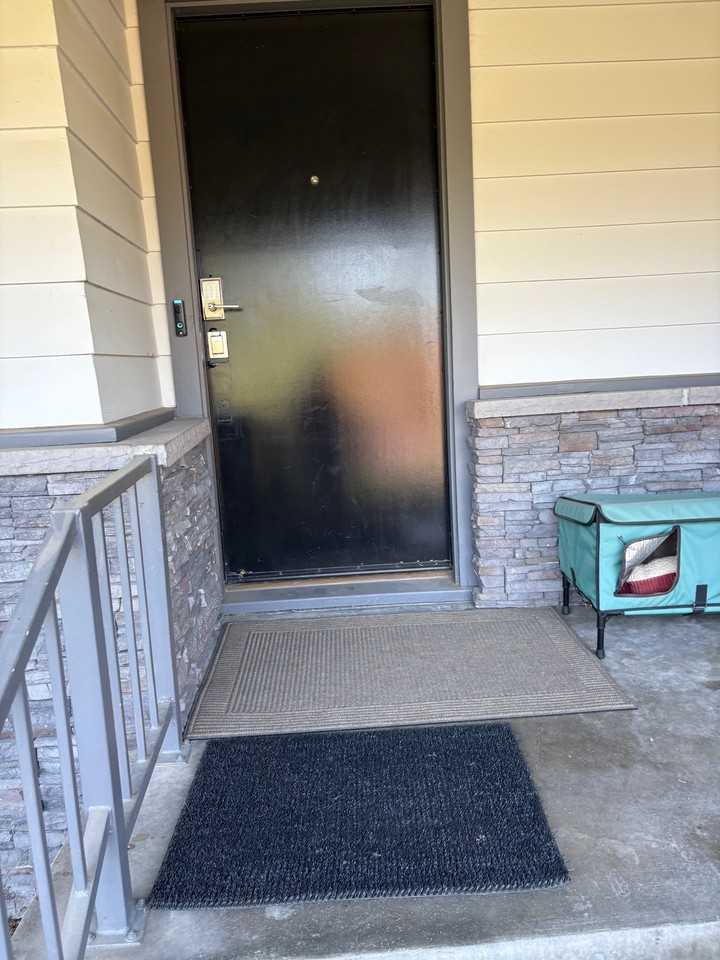 141 W Twain Ave #1 - Photo 6 of 31