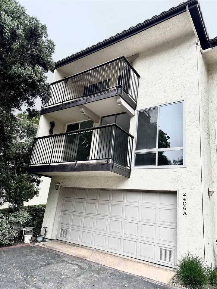 2406 Altisma Way #1 - Photo 4 of 42