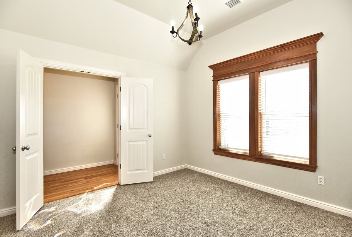 18509 East 46th Street #1 - Photo 4 of 29