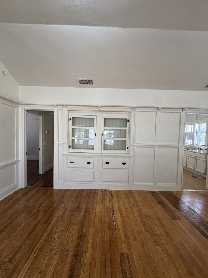 1403 East Fillmore Street #1 - Photo 5 of 24