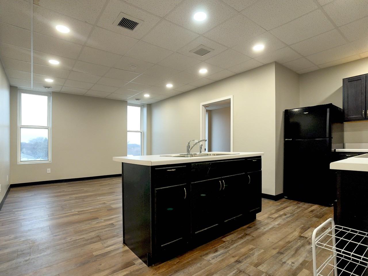 101 N Mill St #B - Photo 3 of 9